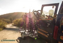 Finale Ligure Bike Shuttle: Anbieter, Preise und Touren Bike-Shuttle mit Mountainbikes im Abendlicht an der Nato Base bei Finale Ligure