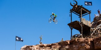 RED BULL RAMPAGE 2013 Antoine Bizet in Action beim MTB Slopestyle RED BULL RAMPAGE