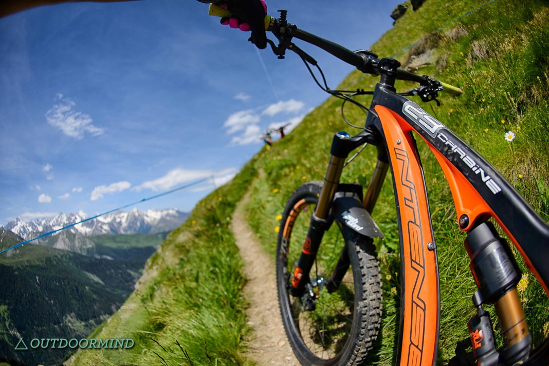 Schiebepassagen-Richtung-Cabane-du-Col-de-Mille-Bike-Verbier-Outdoormind Fox 36 Float im Test in Verbier