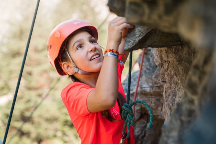 Kinder am Goldgrat Klettersteig in Nauders Kinder am Goldgrat Klettersteig in Nauders