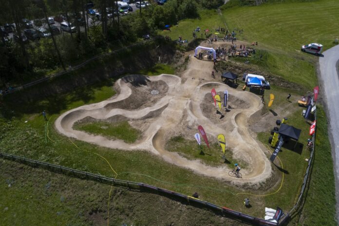 Pumptrack bei der Intersport Austrian Pumptrack Series
