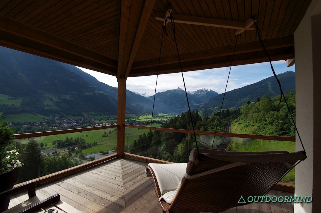 Balkon mit Blick auf das Gasteinertal